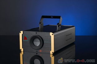 專(zhuān)業(yè)視覺(jué)服務(wù) 產(chǎn)品攝影、廣告攝影與畫(huà)冊(cè)設(shè)計(jì)